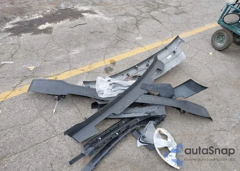 2024 Ford F-150 Lightning Lariat from USA, damaged, VIN 1FT6W5L76RWG06735